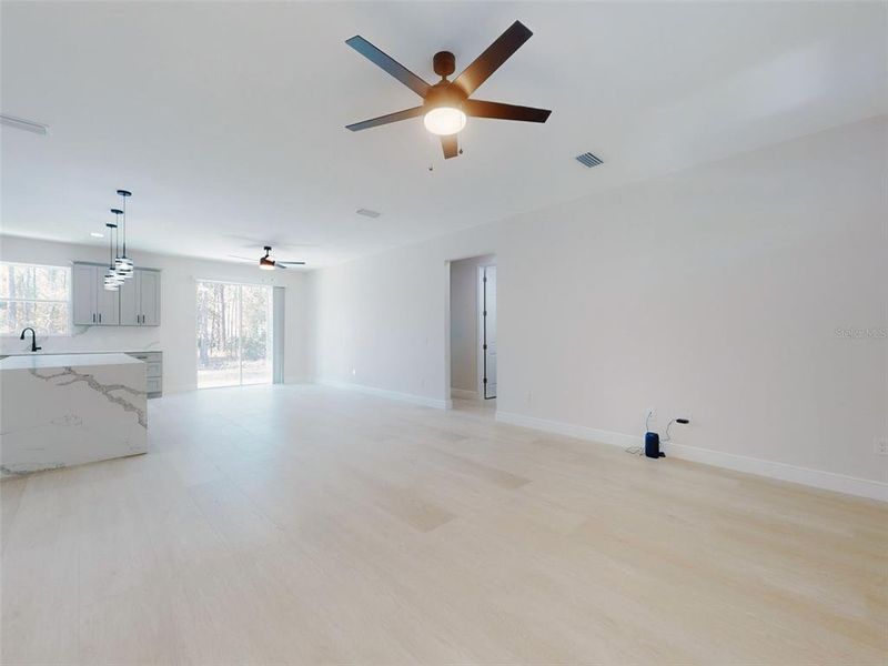 Spacious, unfurnished interior of a new home in , Ocala (Image 56).