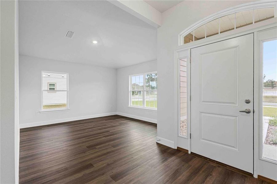 Spacious, unfurnished interior of a new home in The Preserve at Laurel Lake, Lake City (Image 25).