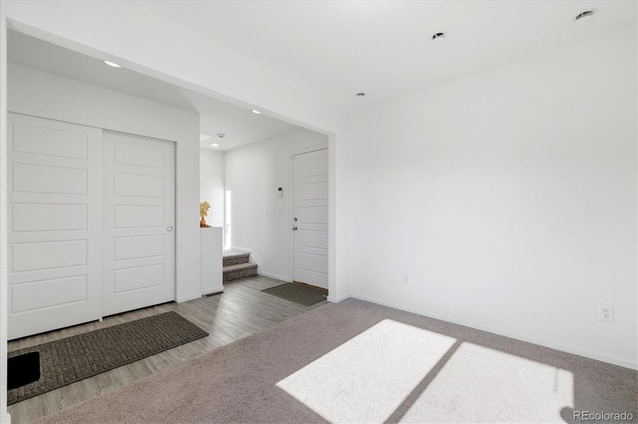 Spacious, unfurnished interior of a new home in , Denver (Image 20).