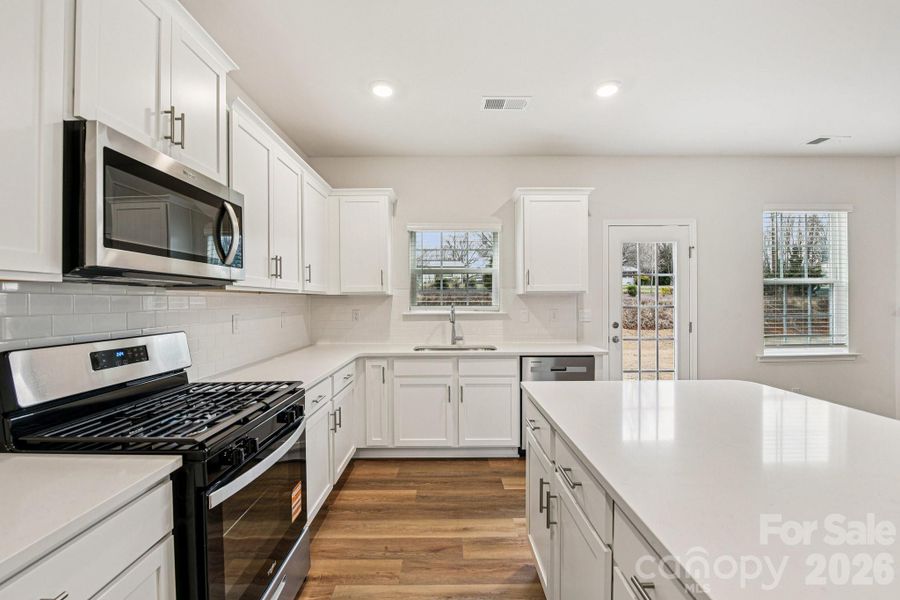 Furnished interior view inside a new home in Wallace Springs, Statesville (Image 6).