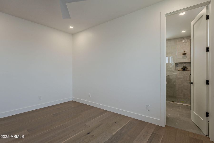 51-web-or-mls-Piccadilly-51 51-web-or-mls-Piccadilly-51