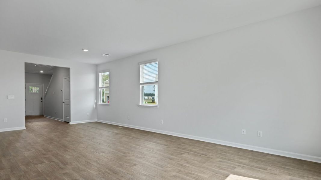 Spacious, unfurnished interior of a new home in Hunter's Branch, Hopkins (Image 19).