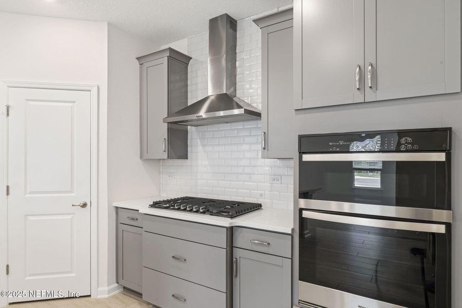 Furnished interior view inside a new home in Beacon Lake, St. Augustine (Image 10).