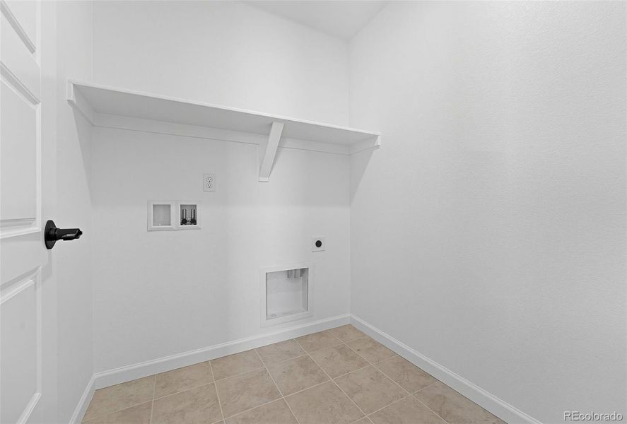 3289 N Duquesne Way ~ Ready Now