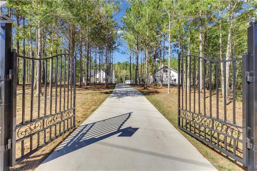 Community amenities in , Greenville (Image 33). Community amenities in , Greenville (Image 33).