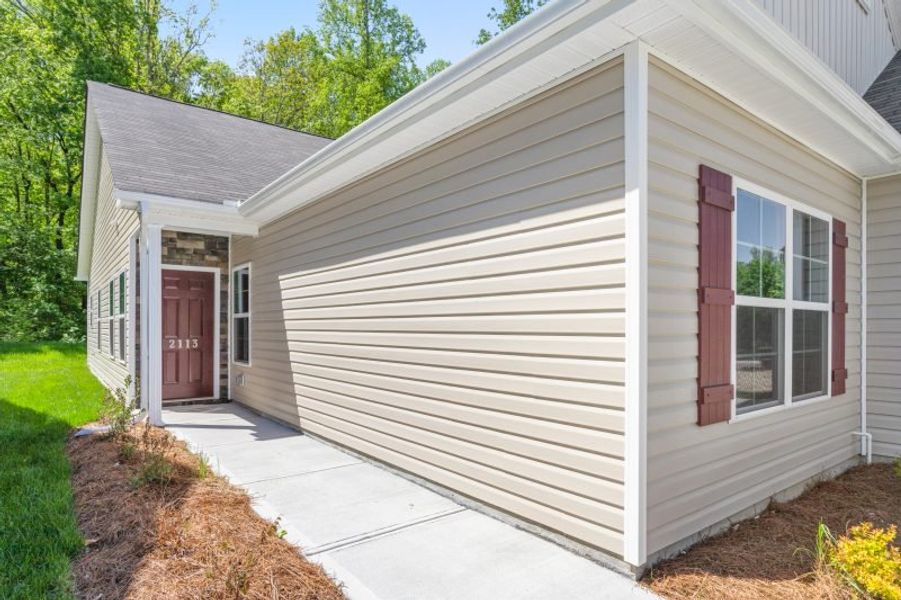 Representative exterior details of a home built from the Freeport by Keystone Homes NC in Avondale, Greensboro (Image 3).