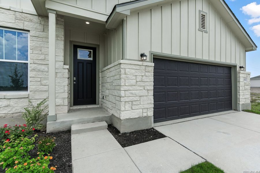 Exterior details and patio area of a home in Weltner Farms 50’s, New Braunfels (Image 3).