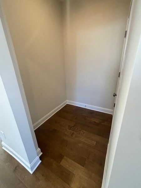 Spacious, unfurnished interior of a new home in Edenglen, Buford (Image 12).