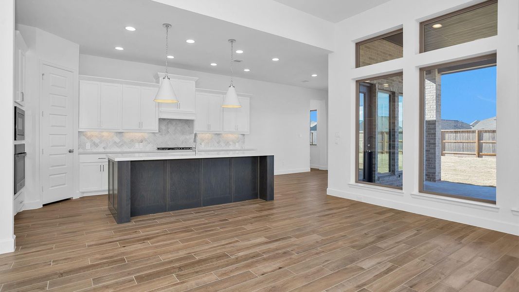 Furnished interior view inside a new home in Candela, Richmond (Image 8).