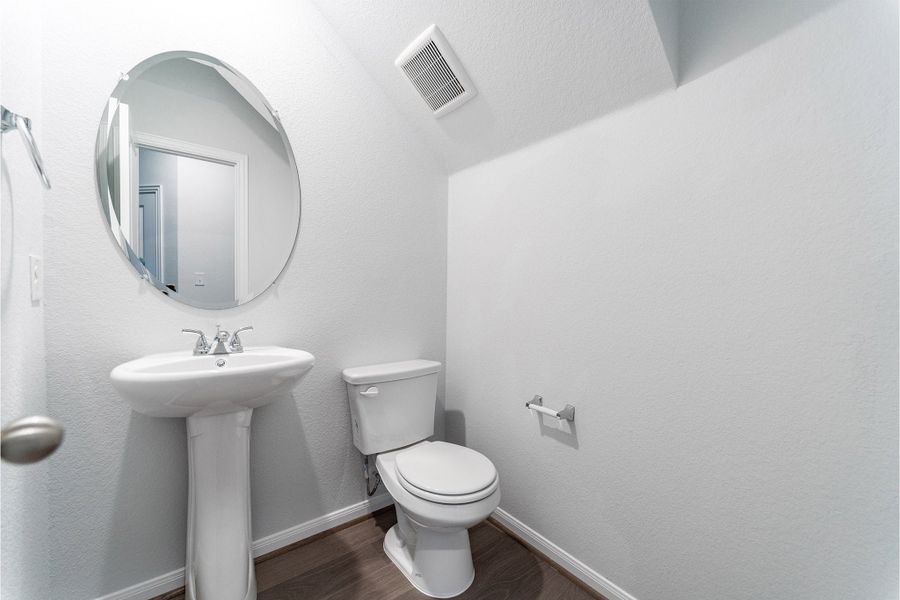 Furnished interior view inside a new home in Cool Water, Jarrell (Image 6).