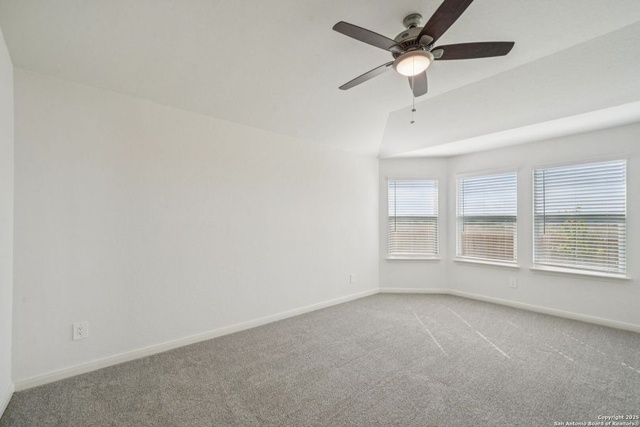 Spacious, unfurnished interior of a new home in Estancia Ranch - Premier Series, San Antonio (Image 29). Spacious, unfurnished interior of a new home in Estancia Ranch - Premier Series, San Antonio (Image 29).