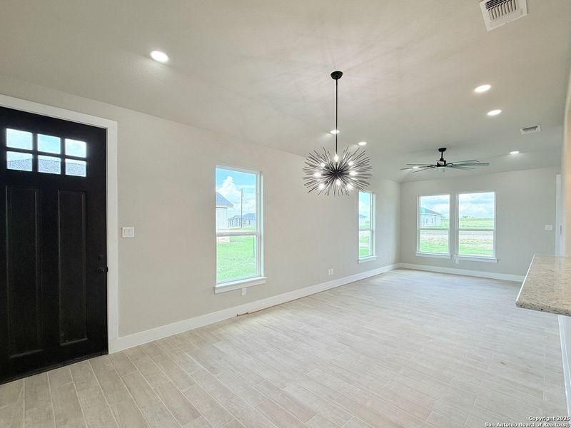 Spacious, unfurnished interior of a new home in , La Vernia (Image 20). Spacious, unfurnished interior of a new home in , La Vernia (Image 20).
