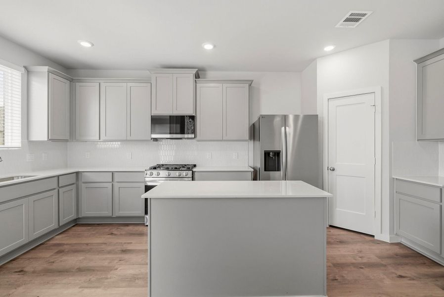 Furnished interior view inside a new home in Fulshear Lakes, Fulshear (Image 6).