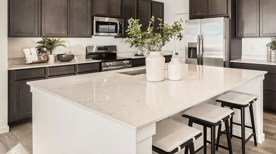 1868 Alto Kitchen F2 1of3