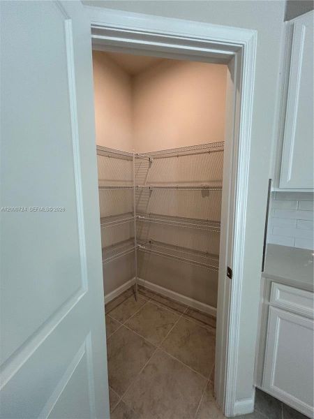 Spacious, unfurnished interior of a new home in Brooks Landing, Titusville (Image 22).