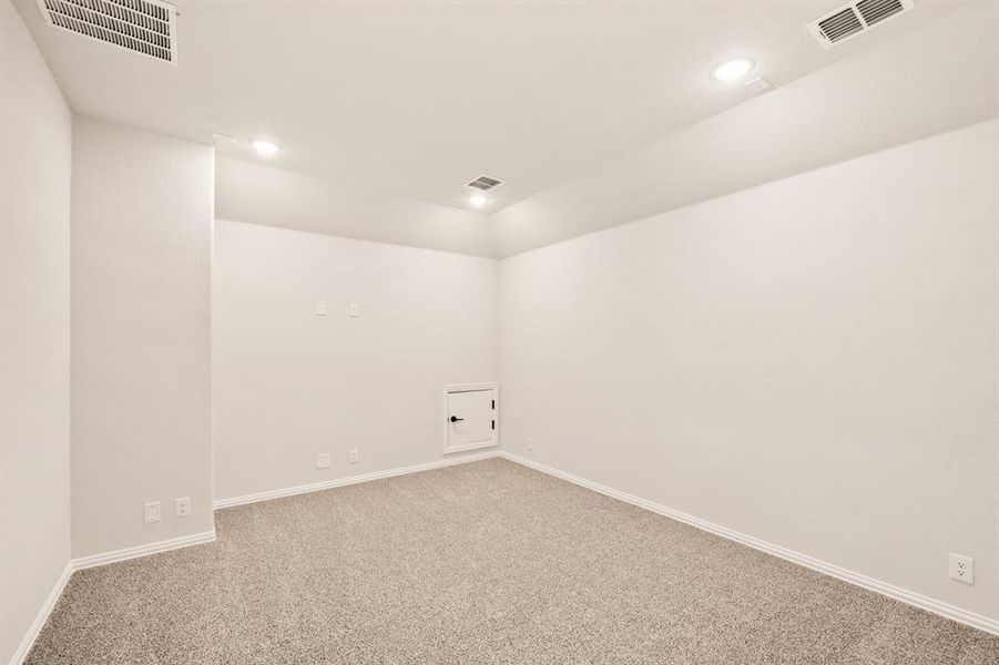 Spacious, unfurnished interior of a new home in Mockingbird Hills 60-65, Joshua (Image 35).