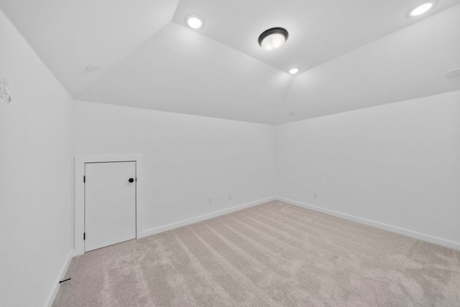 2,776sf New Home in Liberty Hill, TX.  - Slide 31