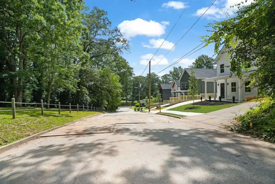 Natural landscape and outdoor views near in Atlanta (Image 20). Natural landscape and outdoor views near in Atlanta (Image 20).