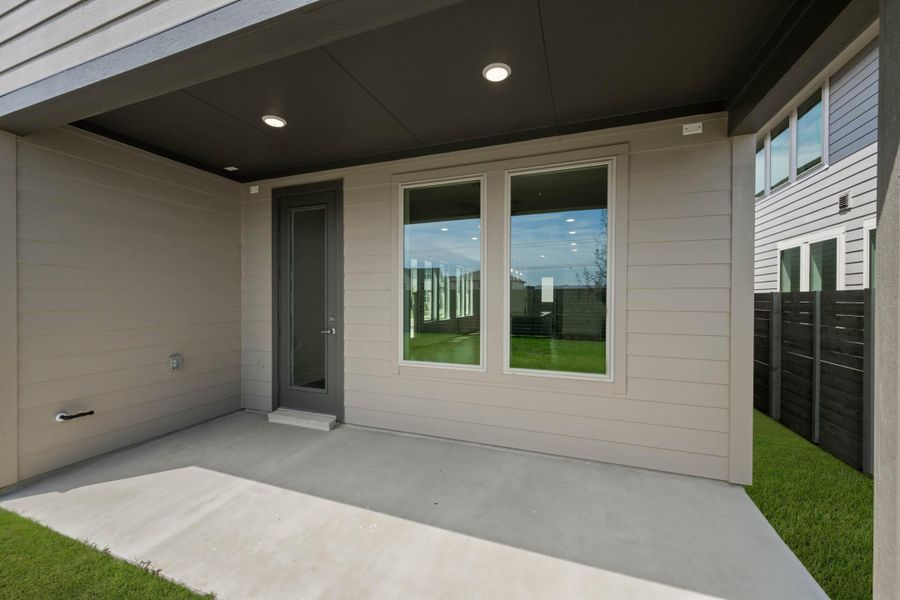 Spacious, unfurnished interior of a new home in Garden Collection at Harvest, Argyle (Image 22). Spacious, unfurnished interior of a new home in Garden Collection at Harvest, Argyle (Image 22).