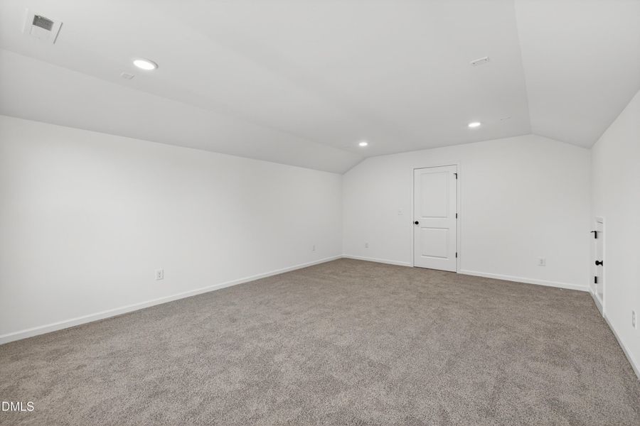 NTR 51 Devin 2098 EA1 IO (26)