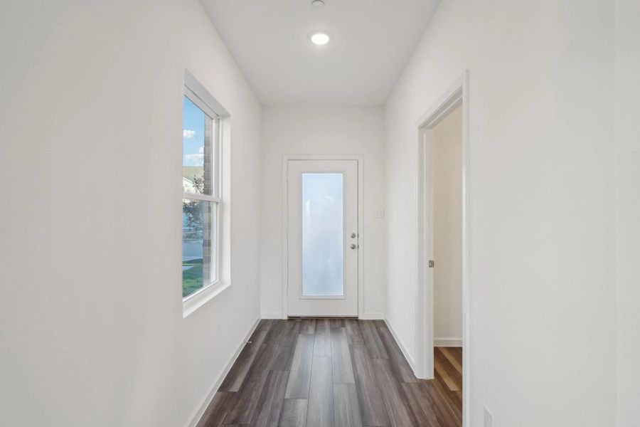 Representative unfurnished interior of a home built from the Crescent by Starlight Homes in Coyote Meadows, Anna (Image 15).