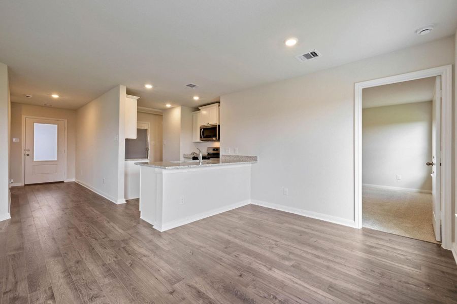 Image 14 of a home in Freeman Ranch.