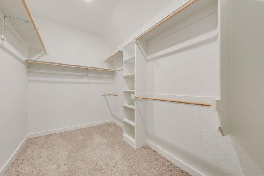 Spacious, unfurnished interior of a new home in Tesoro at Chisholm Trail Ranch, Crowley (Image 25).