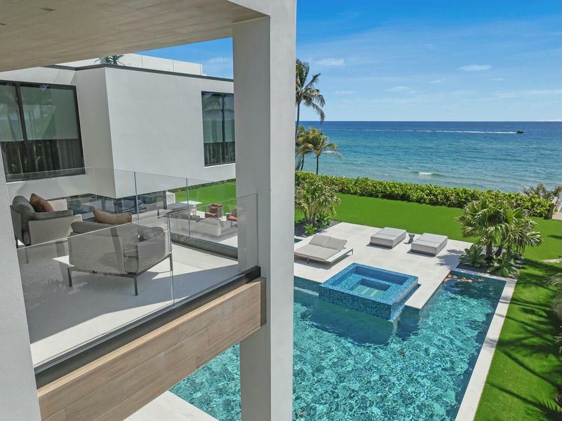 Furnished interior view inside a new home in , Hillsboro Beach (Image 55).