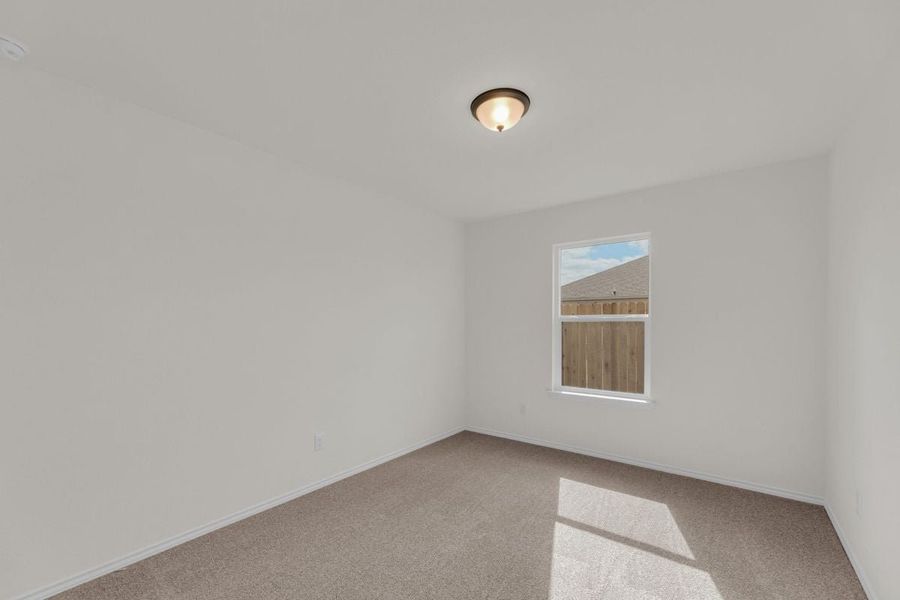 Spacious, unfurnished interior of a new home in Hidden Trails, Belton (Image 34).
