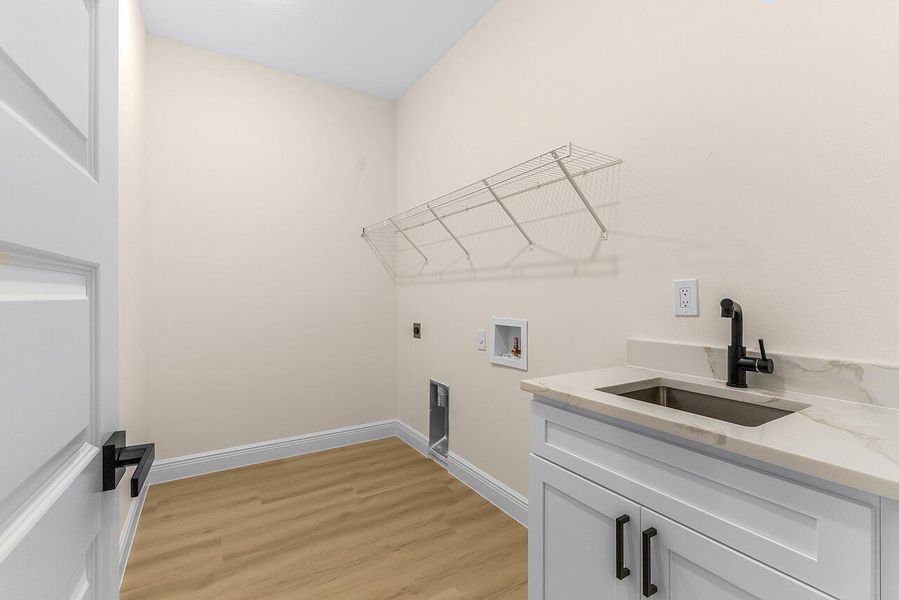 8646-100th-Ave-HigMedia-034-1280