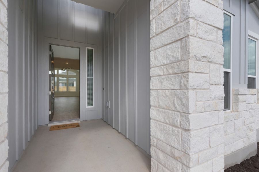 Spacious, unfurnished interior of a new home in Santa Rita Ranch, Liberty Hill (Image 54). Spacious, unfurnished interior of a new home in Santa Rita Ranch, Liberty Hill (Image 54).