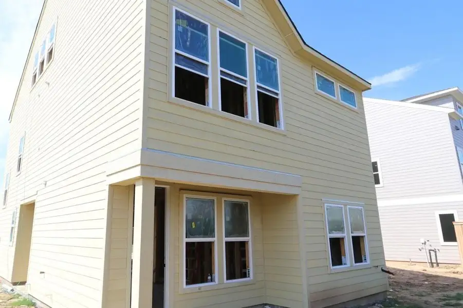 Welcome to The Artista by David Weekley Homes. **HOME ESTIMATED TO BE COMPLETE DECEMBER 2025** Welcome to The Artista by David Weekley Homes. **HOME ESTIMATED TO BE COMPLETE DECEMBER 2025**