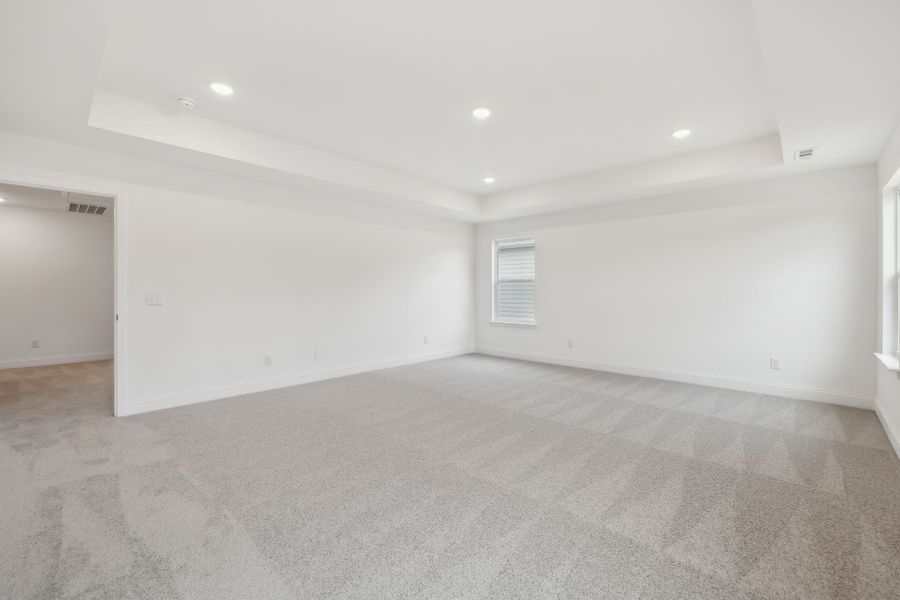 Spacious, unfurnished interior of a new home in Willow Landing, Mount Juliet (Image 28).