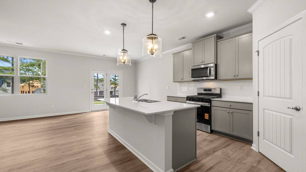 Representative furnished interior of a home built from the Elle by D.R. Horton in Fairway 17 at Mirror Lake, Villa Rica (Image 6). Representative furnished interior of a home built from the Elle by D.R. Horton in Fairway 17 at Mirror Lake, Villa Rica (Image 6).