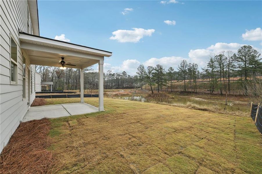 Exterior details and patio area of a home in Hamilton Lakes, Lawrenceville (Image 25).