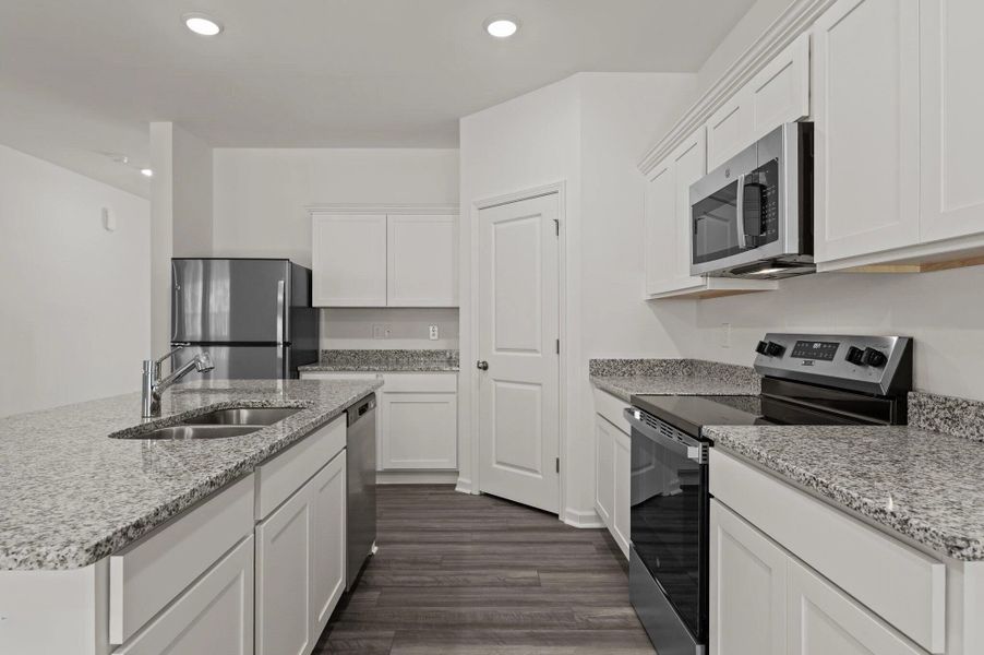 Representative furnished interior of a home built from the Solstice by Starlight Homes in Casteel, Bethlehem (Image 11).