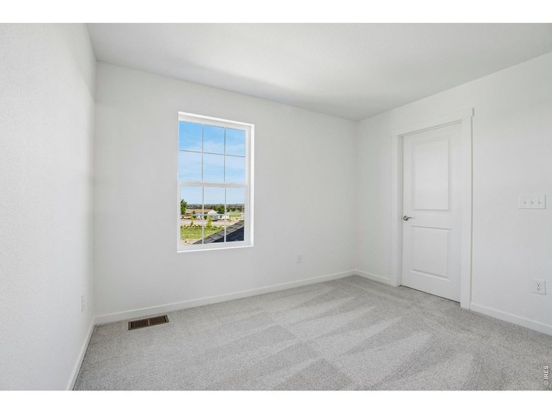Spacious, unfurnished interior of a new home in Timnath Lakes, Timnath (Image 32). Spacious, unfurnished interior of a new home in Timnath Lakes, Timnath (Image 32).