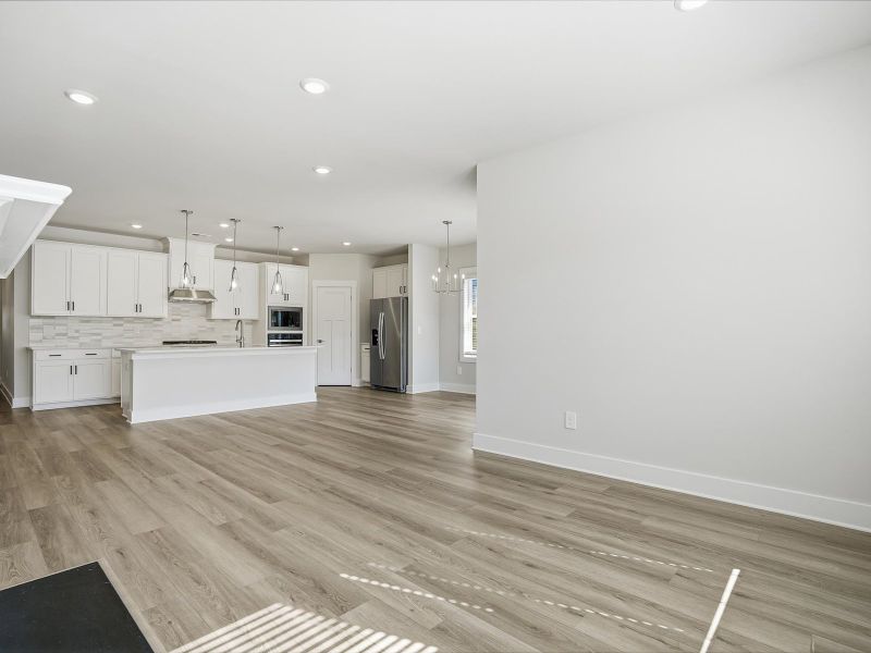 Spacious, unfurnished interior of a new home in Riverwood Farm, Piedmont (Image 11). Spacious, unfurnished interior of a new home in Riverwood Farm, Piedmont (Image 11).
