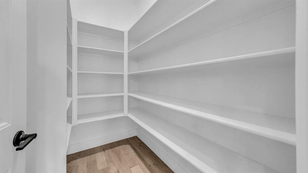 Spacious, unfurnished interior of a new home in Woodland Lakes Estates, Weatherford (Image 29).