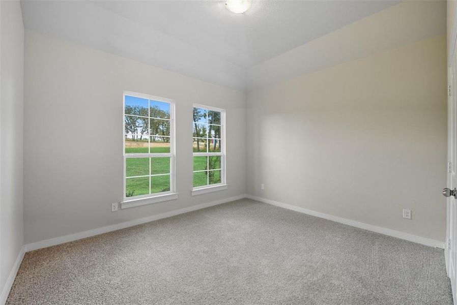 Spacious, unfurnished interior of a new home in Arbor Oaks, Boyd (Image 19).