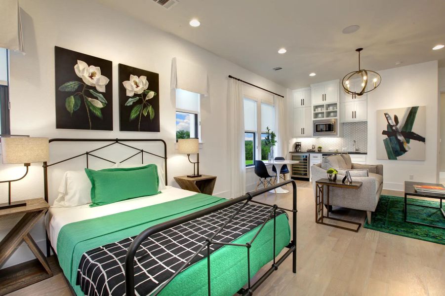 The Lynmar II Independent Living Suite