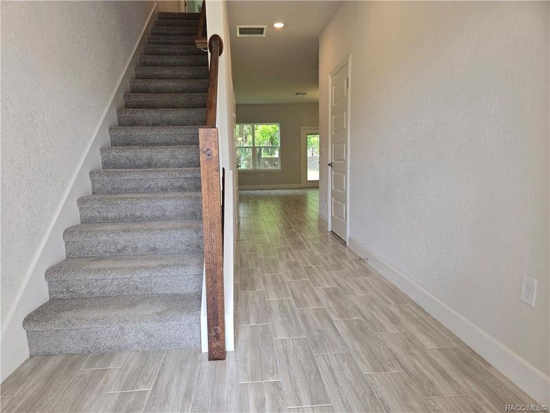 Spacious, unfurnished interior of a new home in Wyld Palms, Inverness (Image 13).