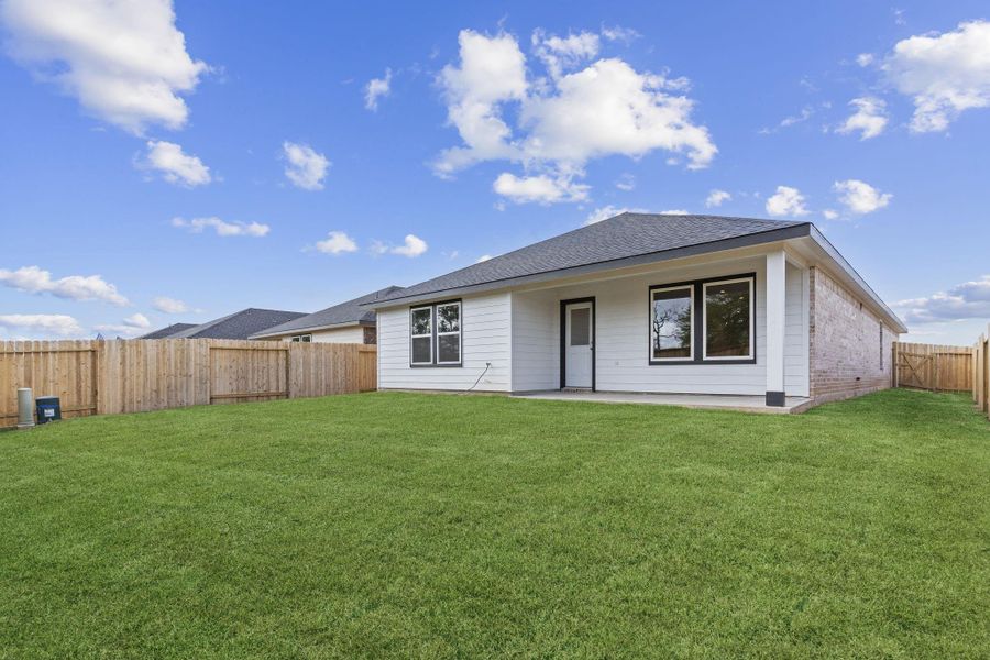 Exterior details and patio area of a home in Riverwood Ranch, Angleton (Image 2). Exterior details and patio area of a home in Riverwood Ranch, Angleton (Image 2).