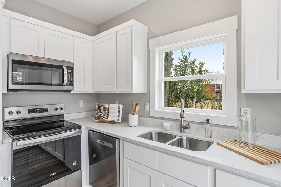 1006 N Center St [2717505]_21