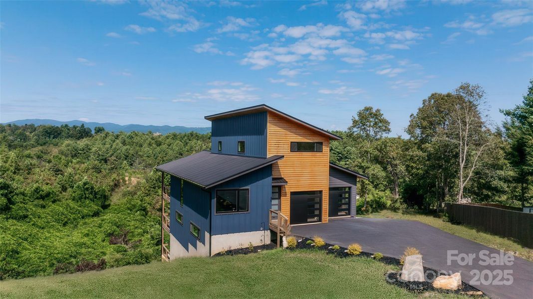 Quiet, Country Setting