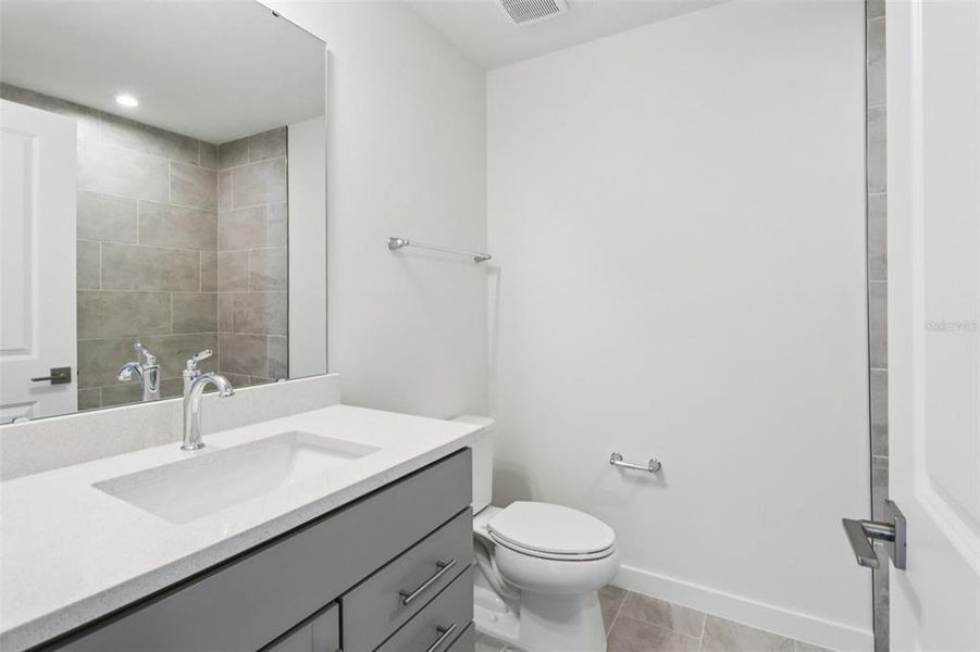 Furnished interior view inside a new home in Cyrene at Harmony, St. Cloud (Image 9).