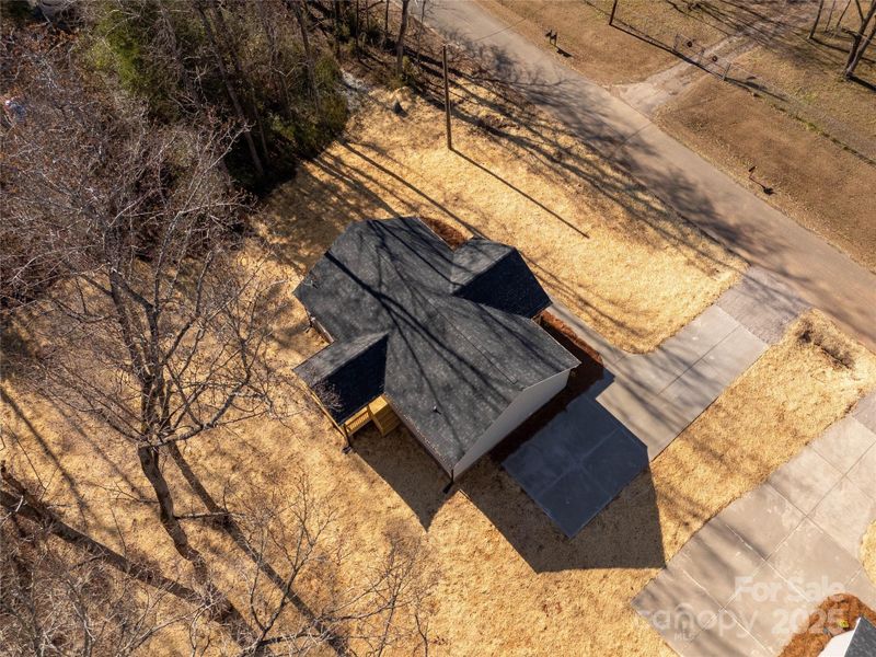 Image 30 of a home in .