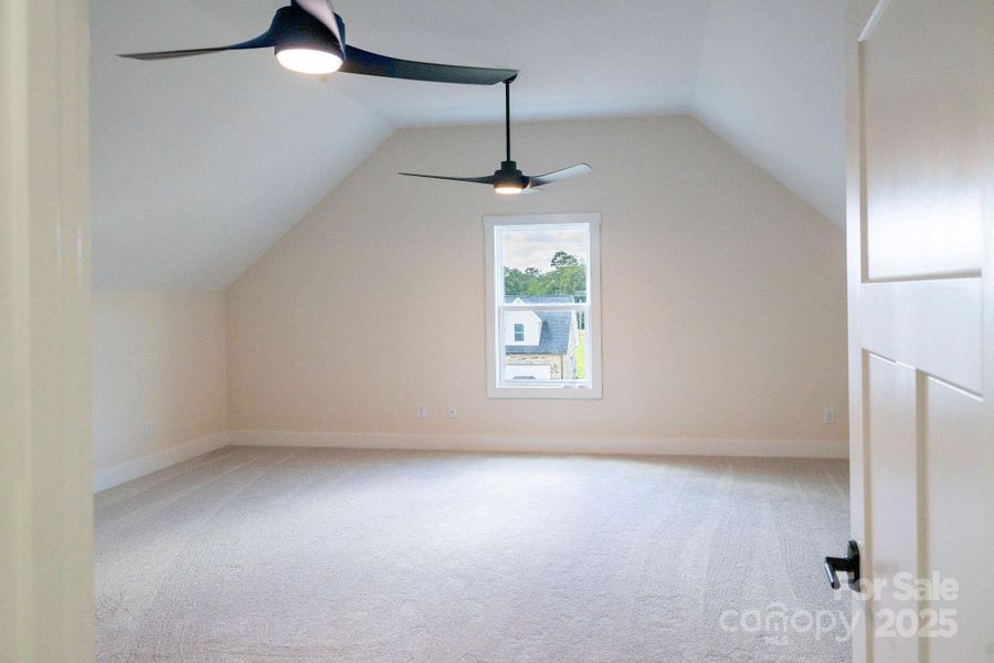 Image 17 of a home in .