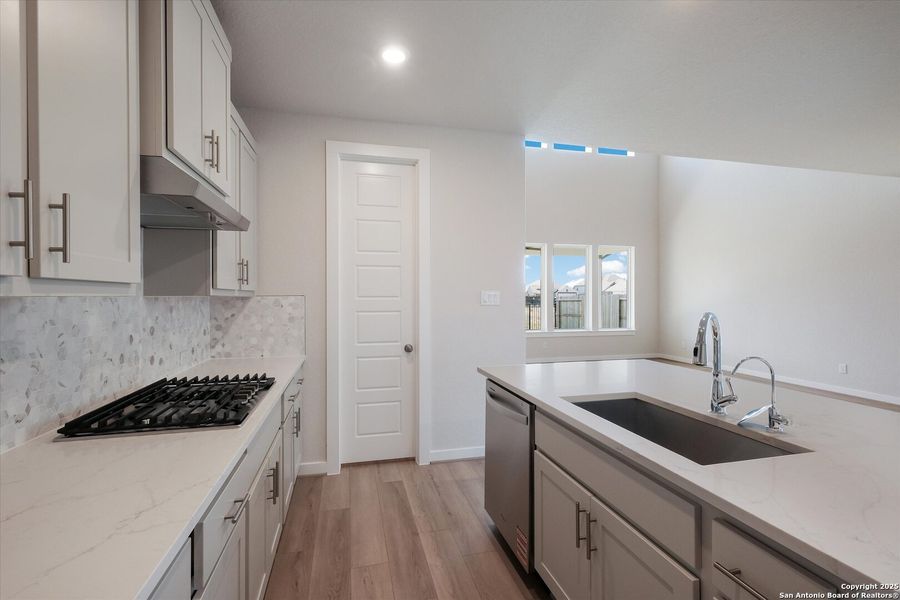 Furnished interior view inside a new home in Foxbrook, Cibolo (Image 11).