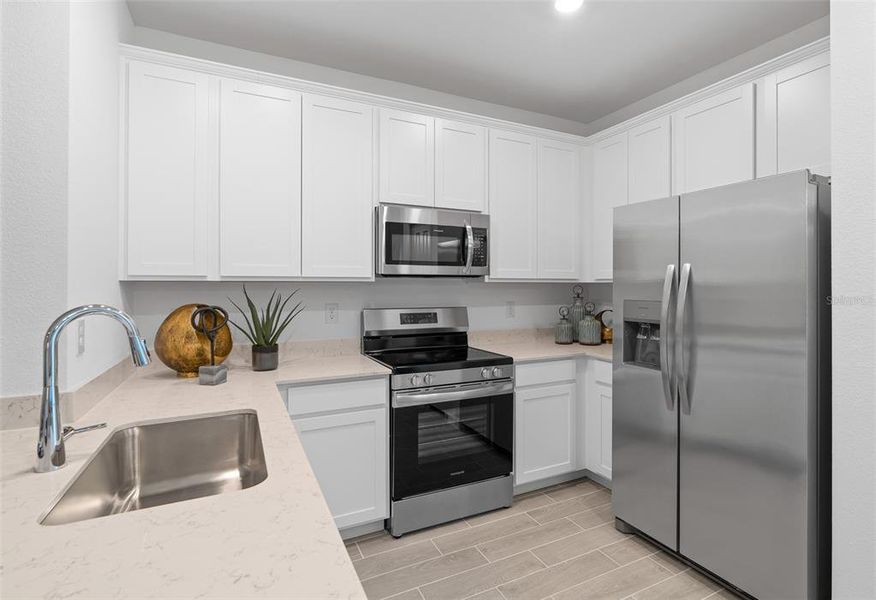 Furnished interior view inside a new home in , Ocala (Image 18).